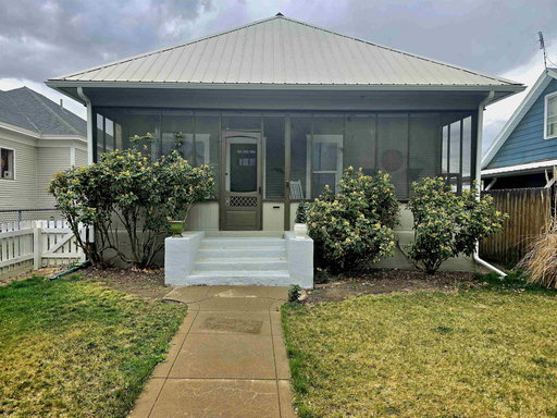 listing main photo