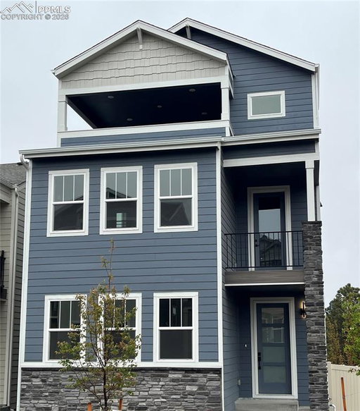 listing main photo