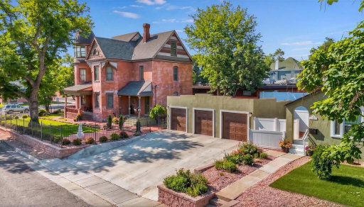 listing main photo
