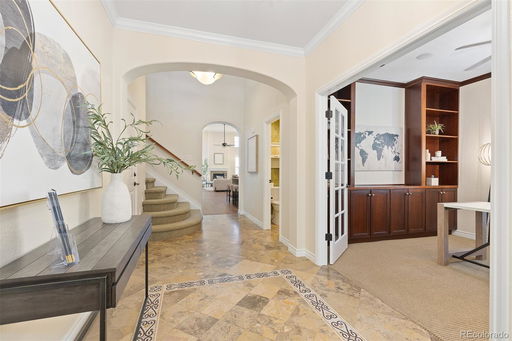 listing main photo