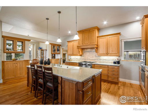 listing main photo