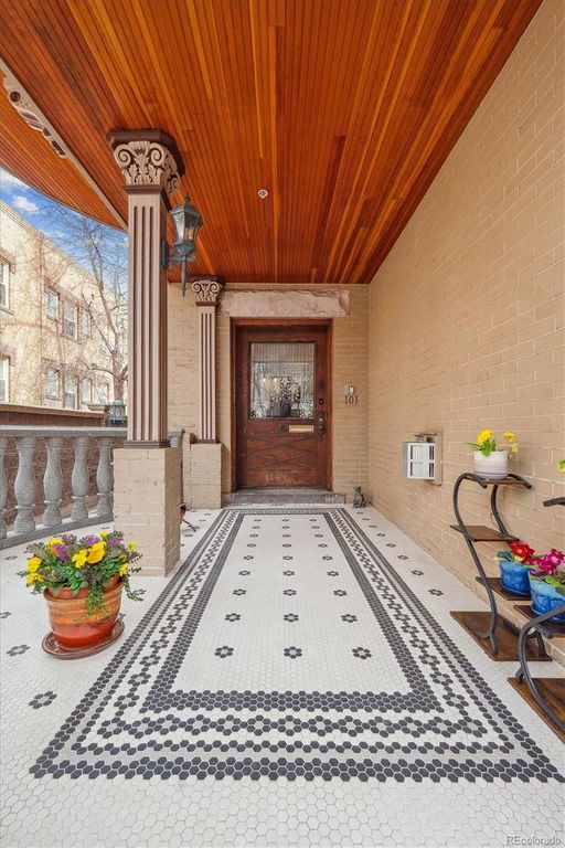 listing main photo