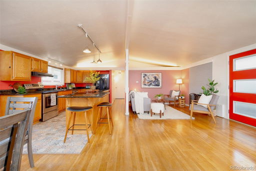 listing main photo