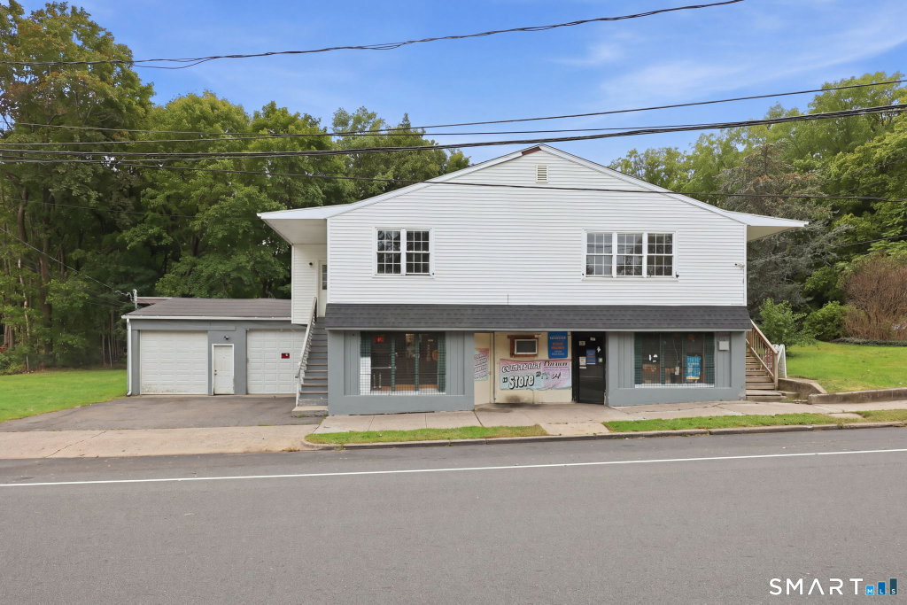 118 Columbia St, Meriden, CT 06451