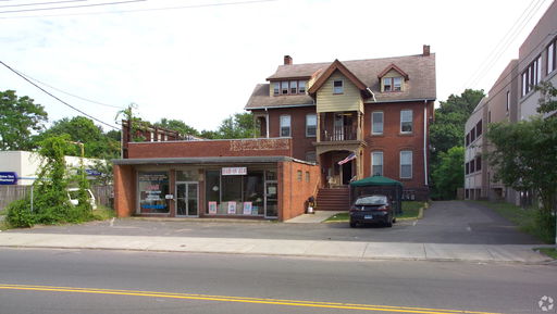 listing main photo