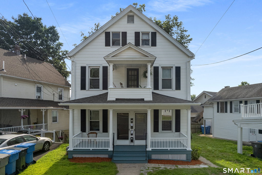 454 West St, Bristol, CT 06010