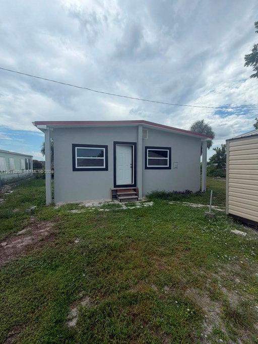 listing main photo
