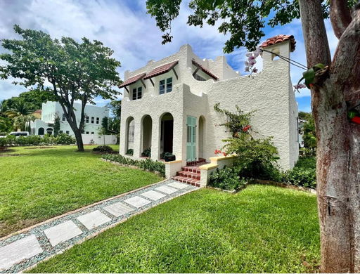 listing main photo