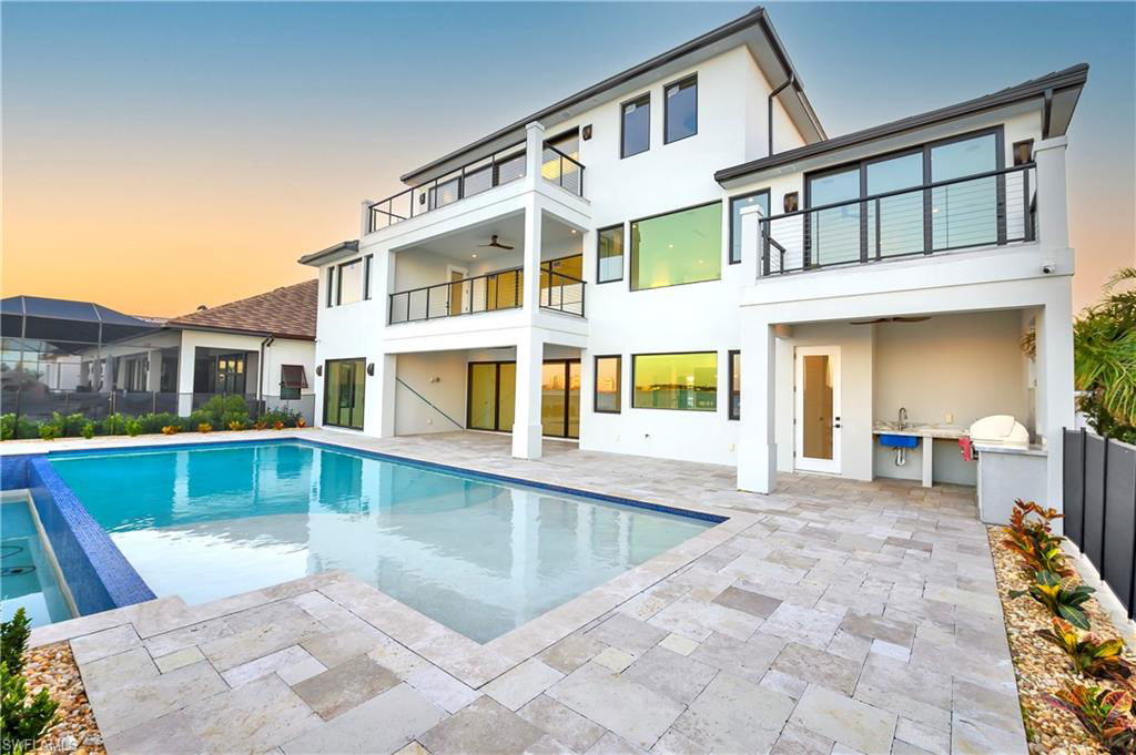 5735 Riverside Dr Cape Coral FL - 37d0b5150e57c76427a8f59d7663e833 