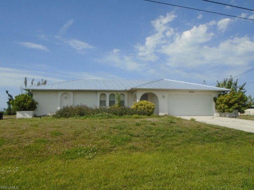 listing main photo