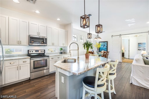 listing main photo