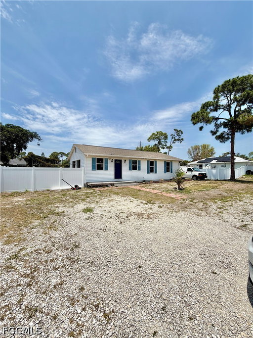 listing main photo