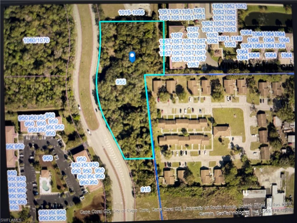 955 Hancock Creek South Blvd, Cape Coral, FL 33909