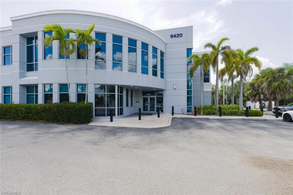 9420 Bonita Beach Rd SE, Bonita Springs, FL 34135