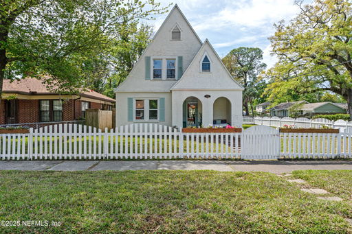 listing main photo
