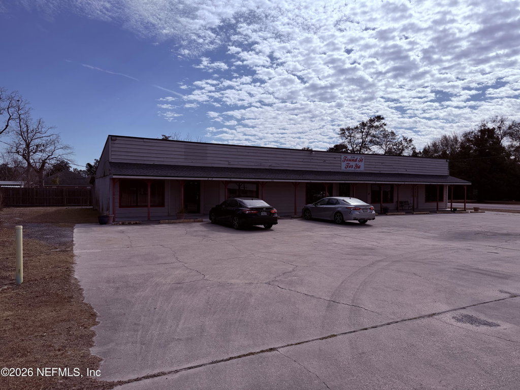 403 N Lowder St, Macclenny, FL 32063