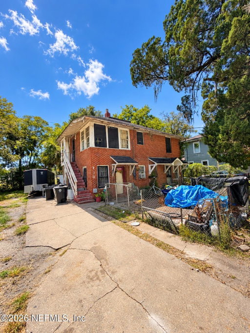 listing main photo