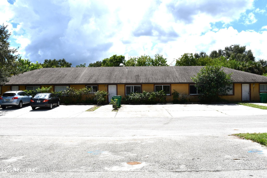 1523 Furnari St, Cocoa, FL 32922