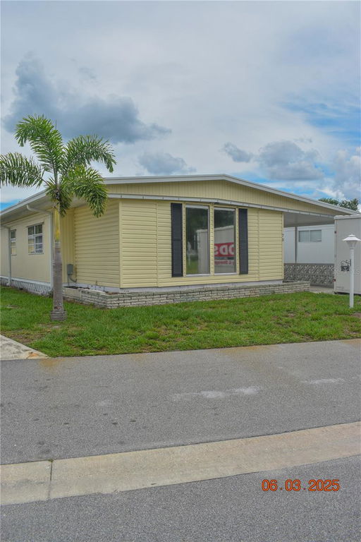 listing main photo