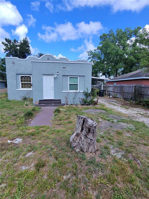 listing main photo