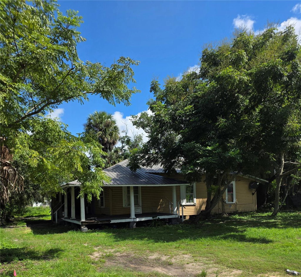 1352 Se Hillsborough Ave, Arcadia FL 34266 Home for Sale