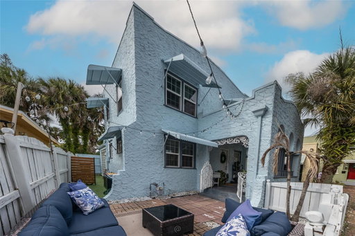 listing main photo