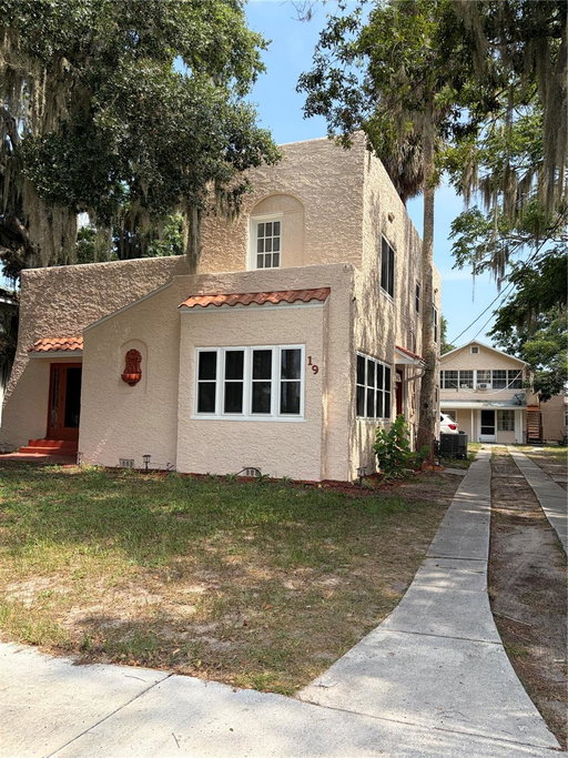 listing main photo