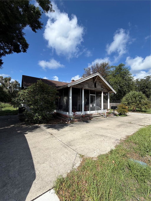 listing main photo