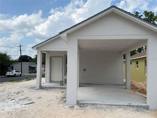listing main photo