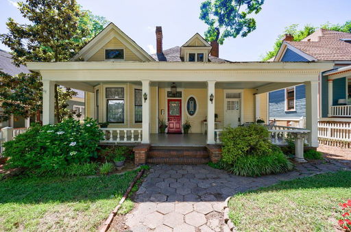 listing main photo
