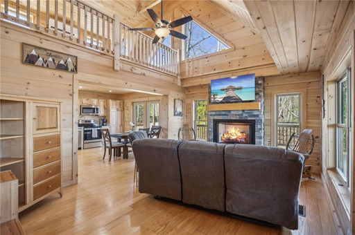 listing main photo