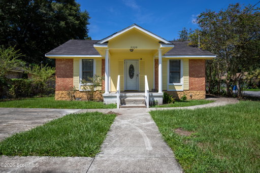 listing main photo