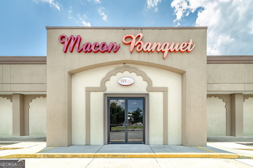 3720 Bloomfield Village Dr, Macon, GA 31206