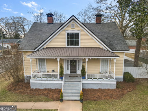 listing main photo
