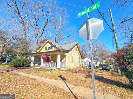 listing main photo