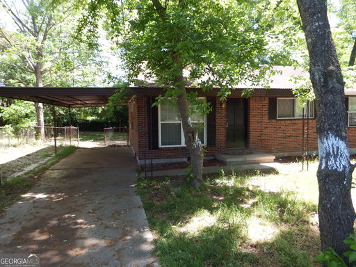listing main photo
