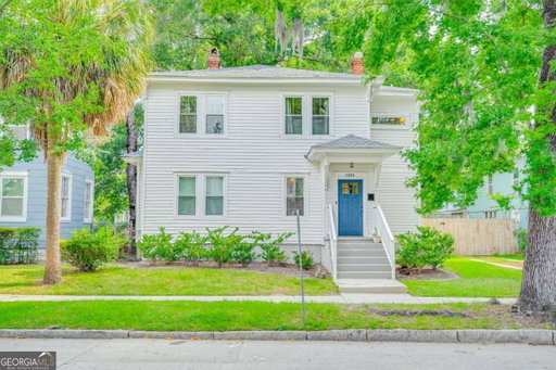 listing main photo