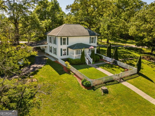 listing main photo