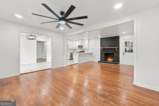 listing main photo