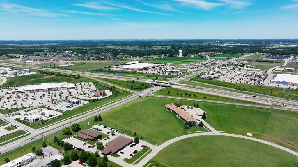 1651 Se 3Rd St, Grimes, IA 50111