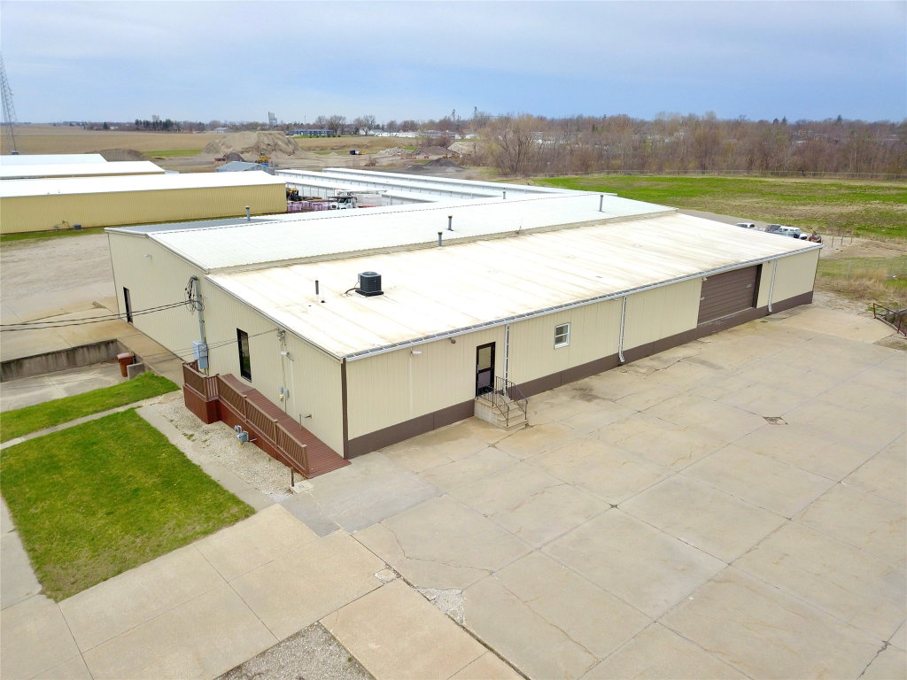 725 Penrose St, Grinnell, IA 50112