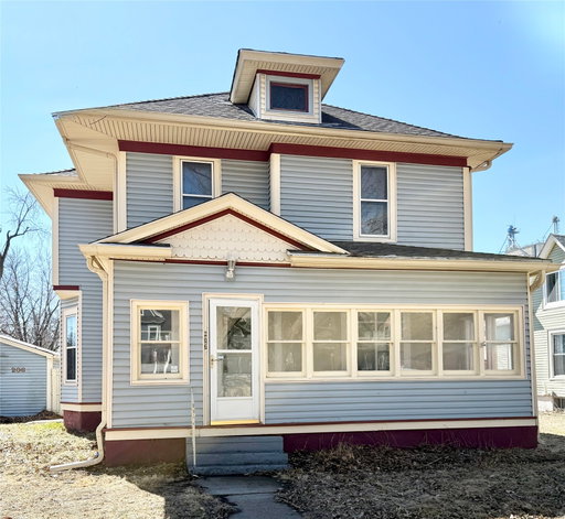 listing main photo