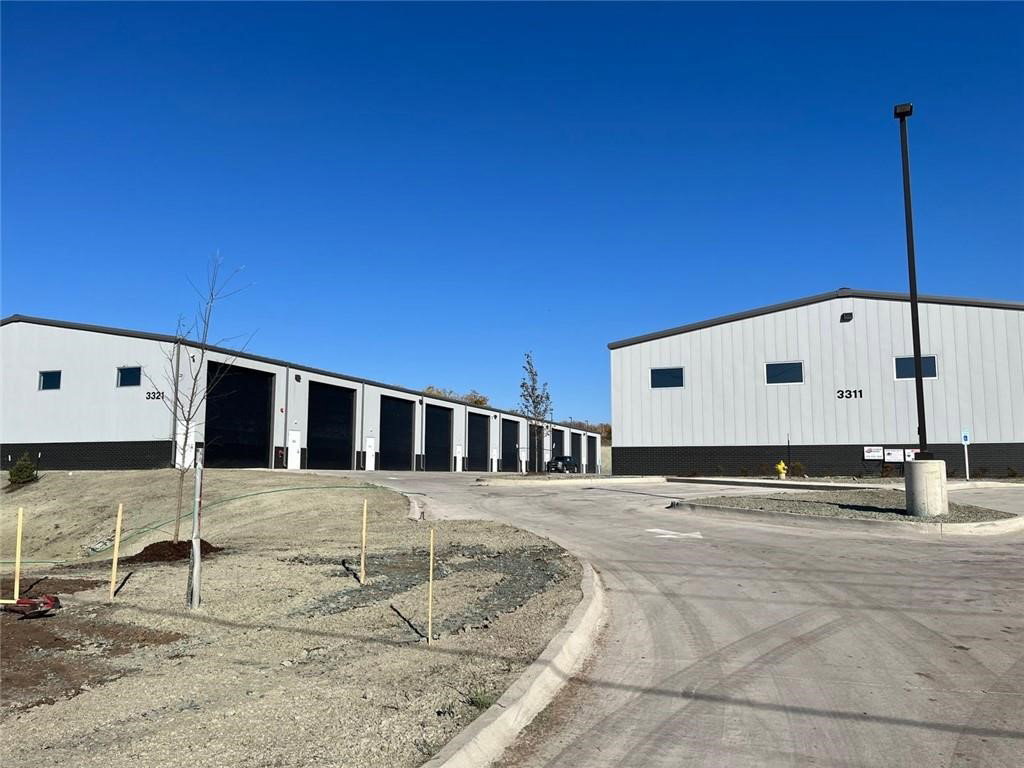 3301 111 St,Unit 303, Urbandale, IA 50322