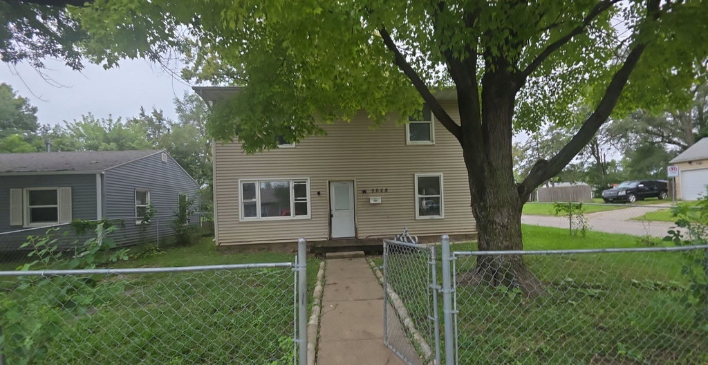 2028 Lay St, Des Moines IA 50317 Home for Sale
