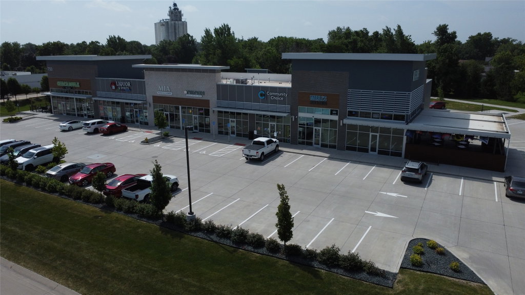 750 W Hickman Rd, Waukee, IA 50263