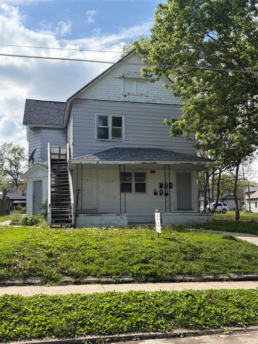 listing main photo