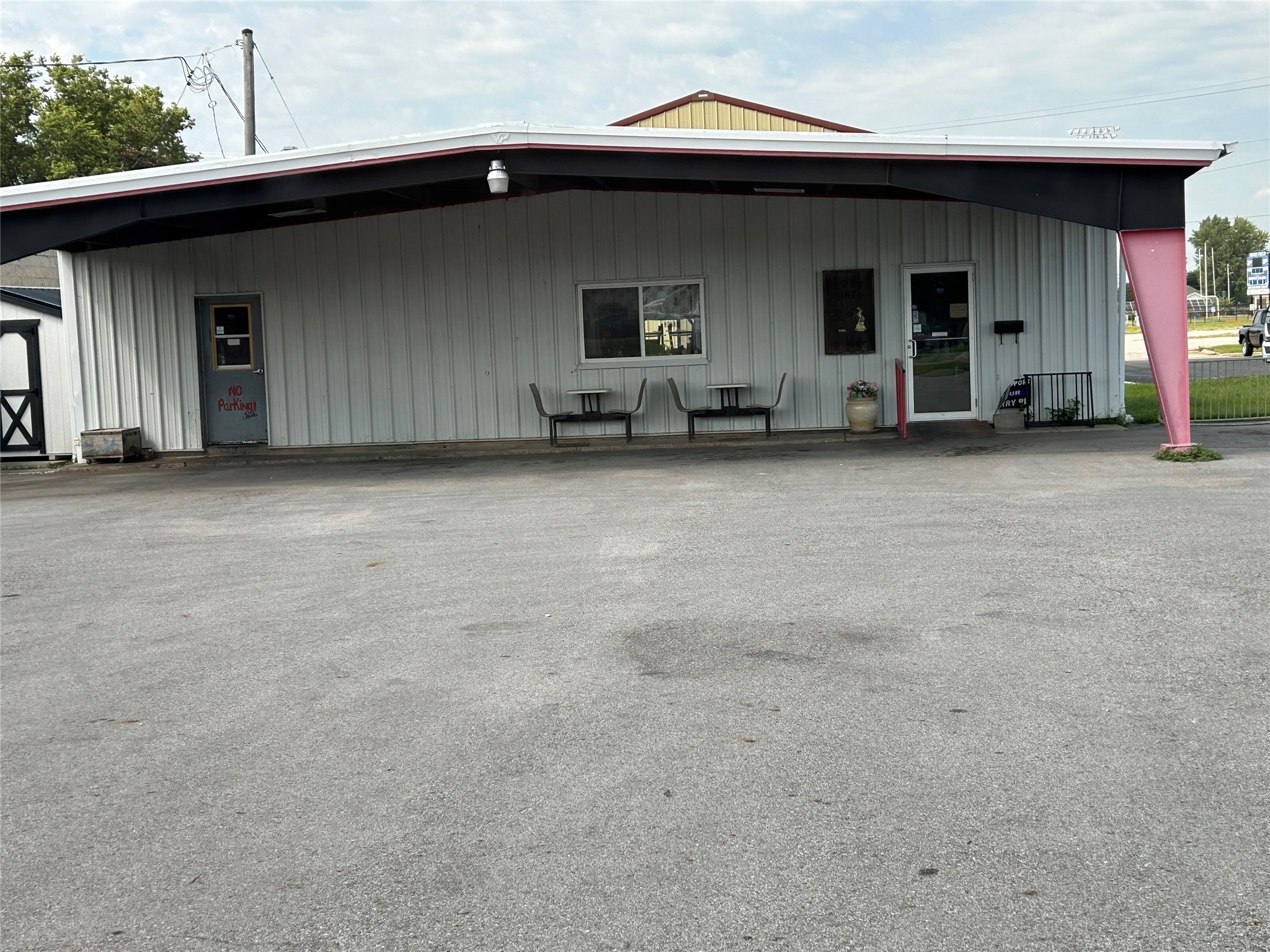 2720 Willis Ave, Perry, IA 50220