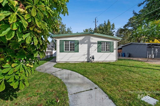 listing main photo