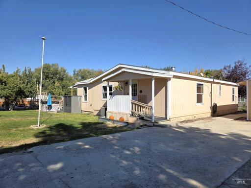 listing main photo