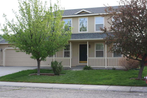 listing main photo